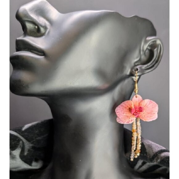 Handcrafted 18k Gold Plated Asian Inspire Ornamental Beaded Pink Orchid Earrings - Picture 4 of 7